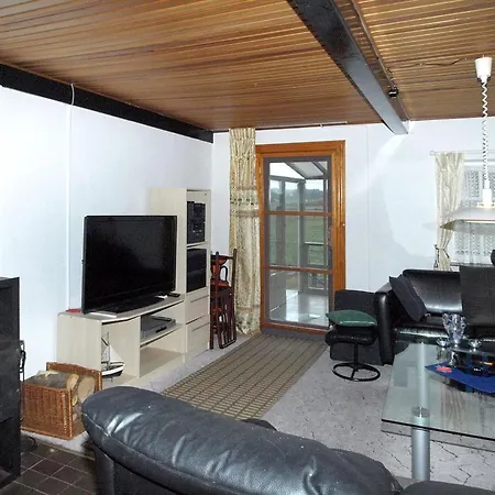 Syzett - 250m From The Sea By Interhome Apartmán